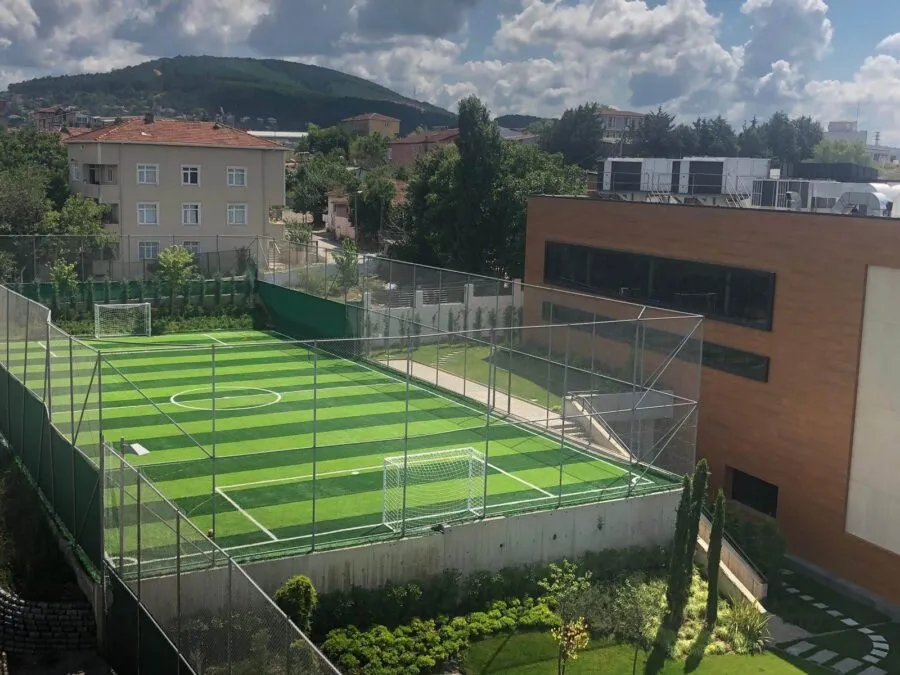 Futbol Sahası Yapımı
